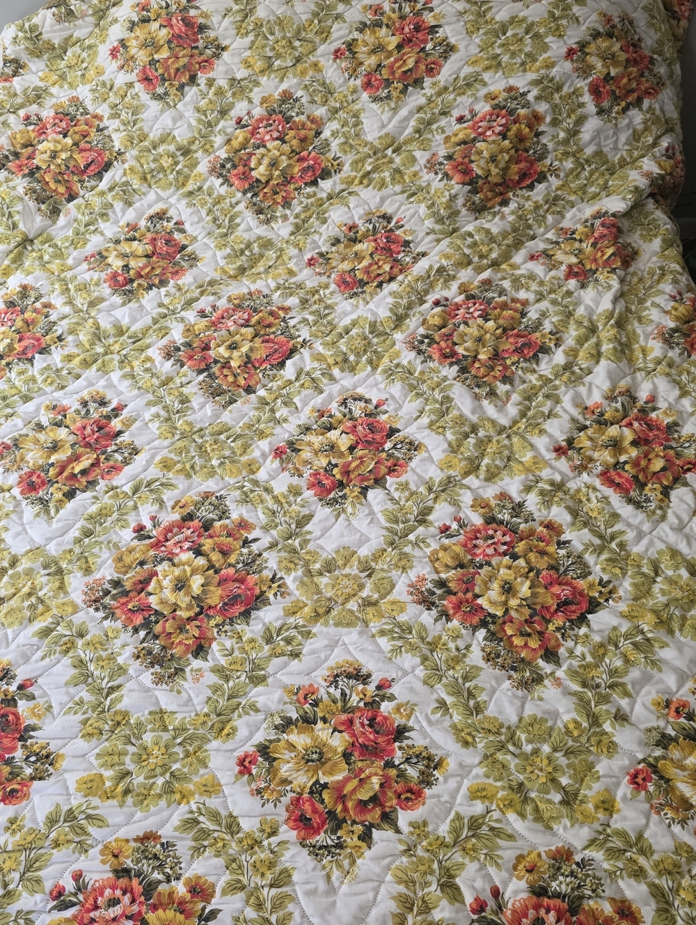 Vtg 70s Bedspread Floral yellow brown flowers Cover MCM Retro - Picture 3 of 7